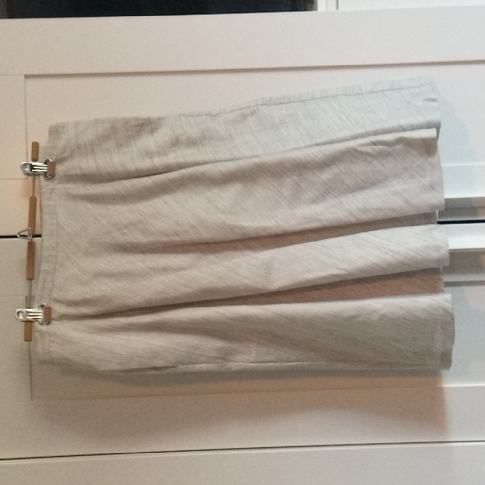 💙 2/$10 Lord & Taylor 424 Fifth skirt